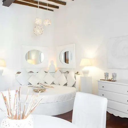 Ghetto Dream With Terrace For 7 People